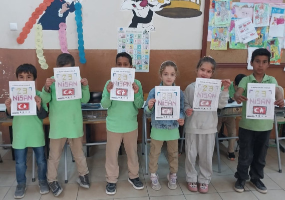 23 Nisan Ulusal Egemenlik ve Çocuk Bayramı İçin Birlikte Kodluyoruz